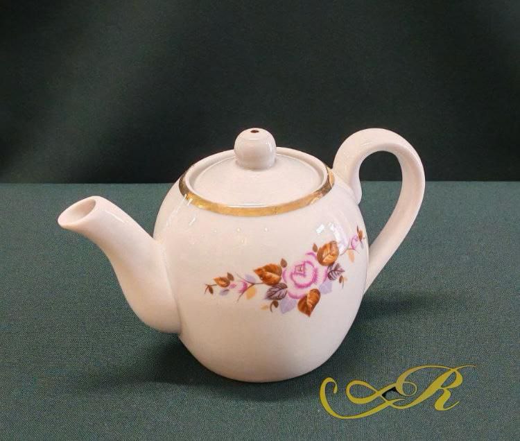 Чайник фарфор, Дулево. 10 см.