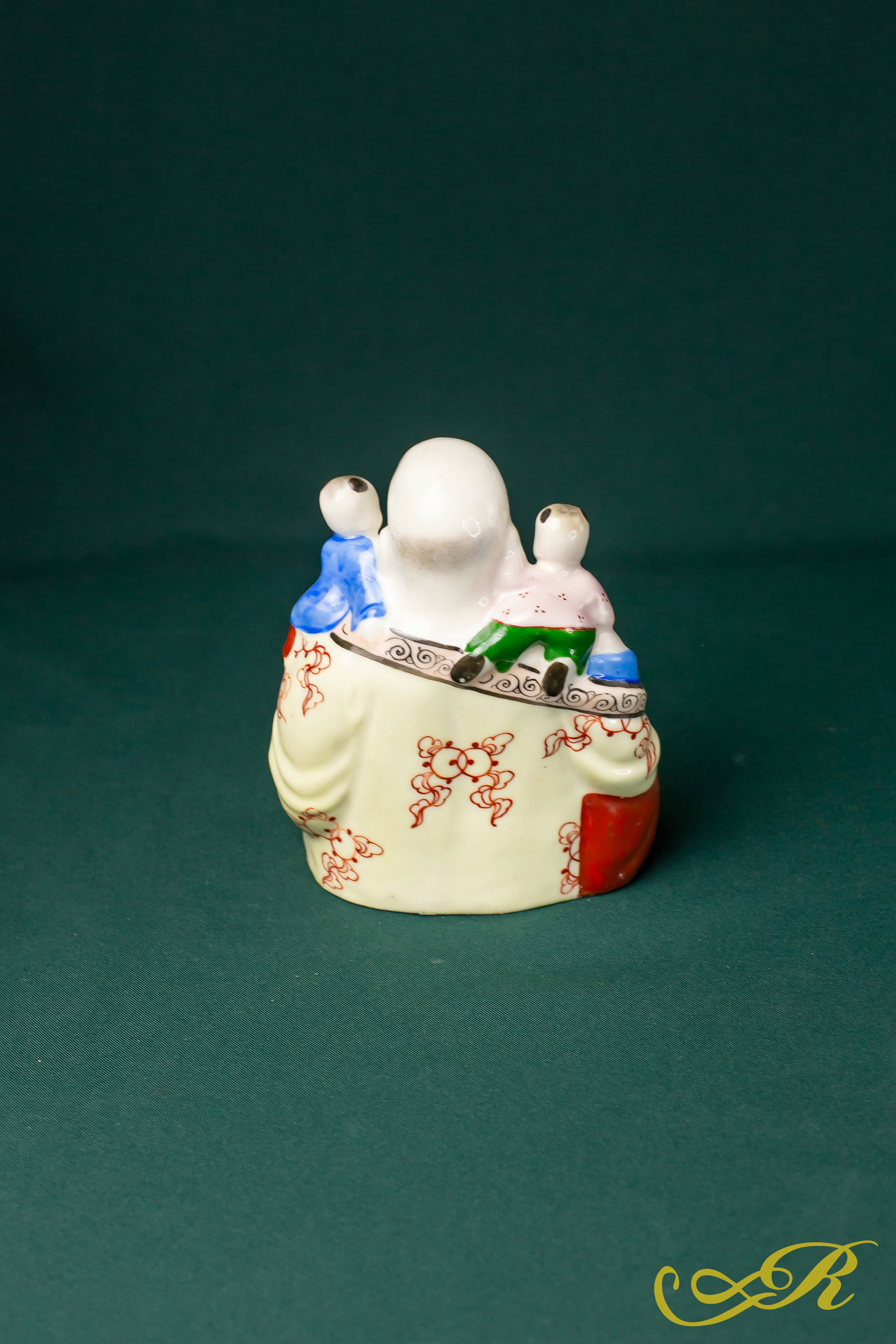 Фарфоровая статуэтка "Будда-Хотей с детьми" середина XX в. 