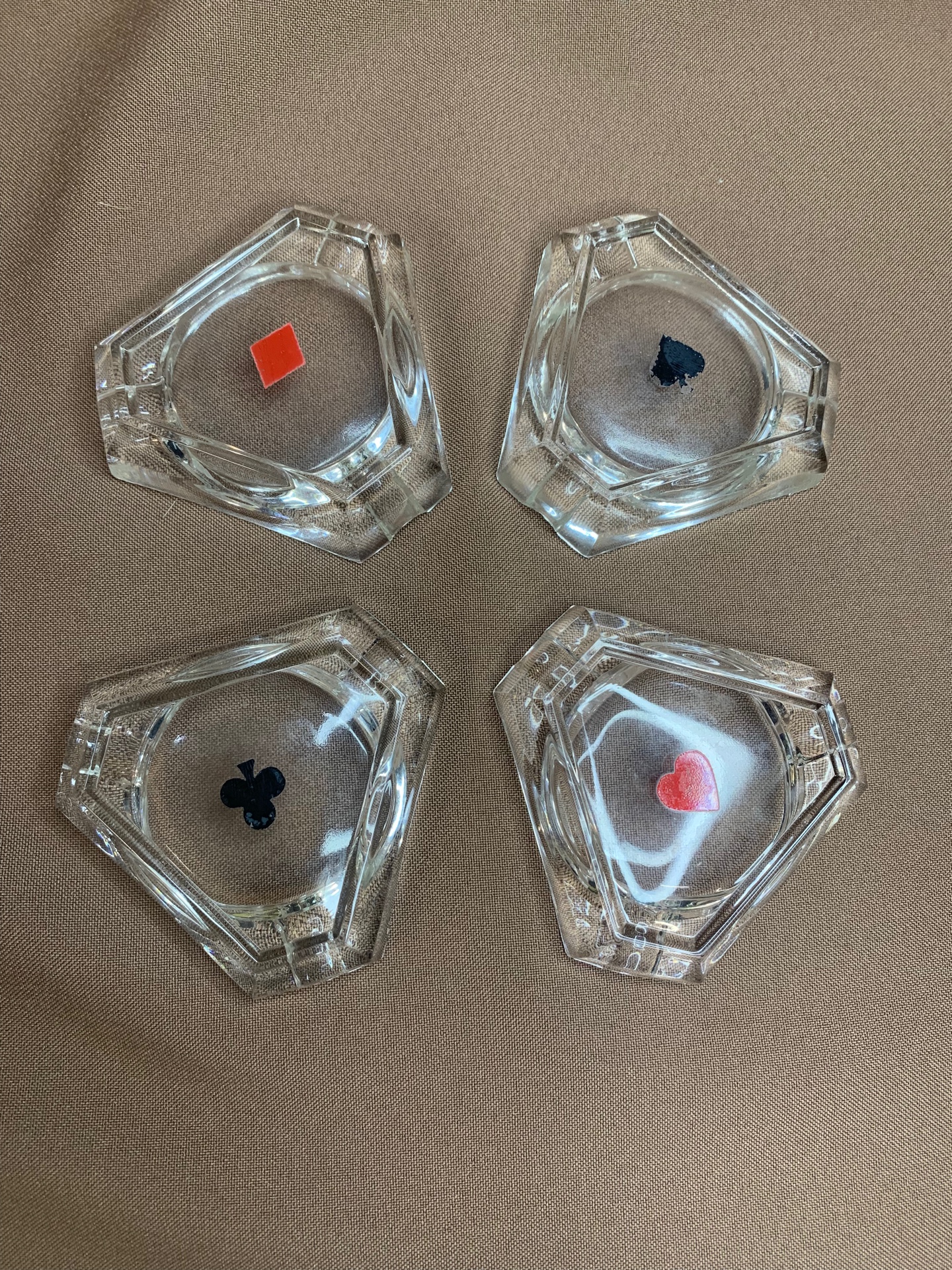 Набор пепельниц, стекло, 4 шт.