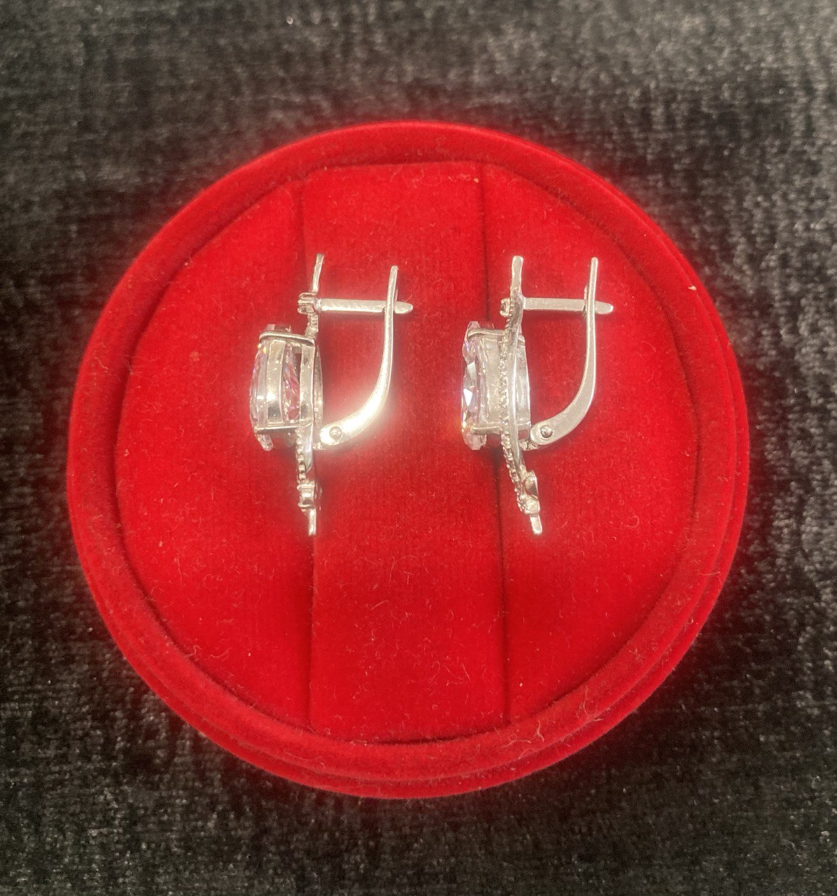 Серьги с цирконами. Серебро 925 пр.