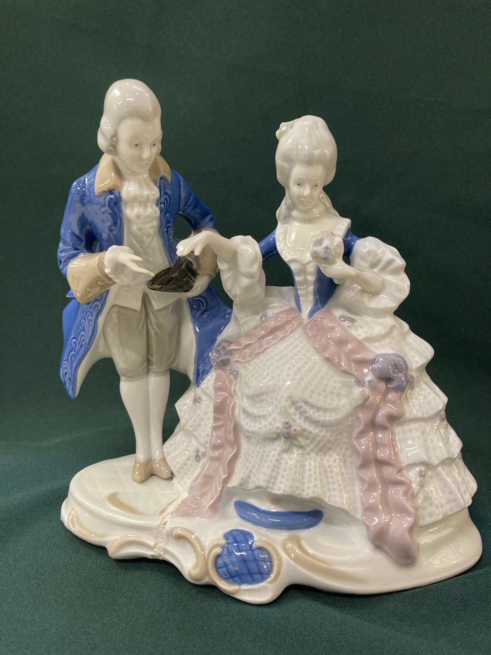 Статуэтка  «Кавалер и дама»  Германия, 1950-1980 гг.