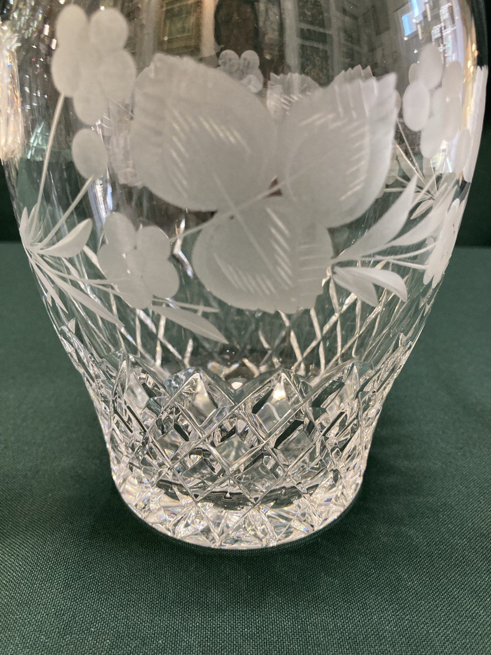 Графин, стекло , гравировка. СССР.