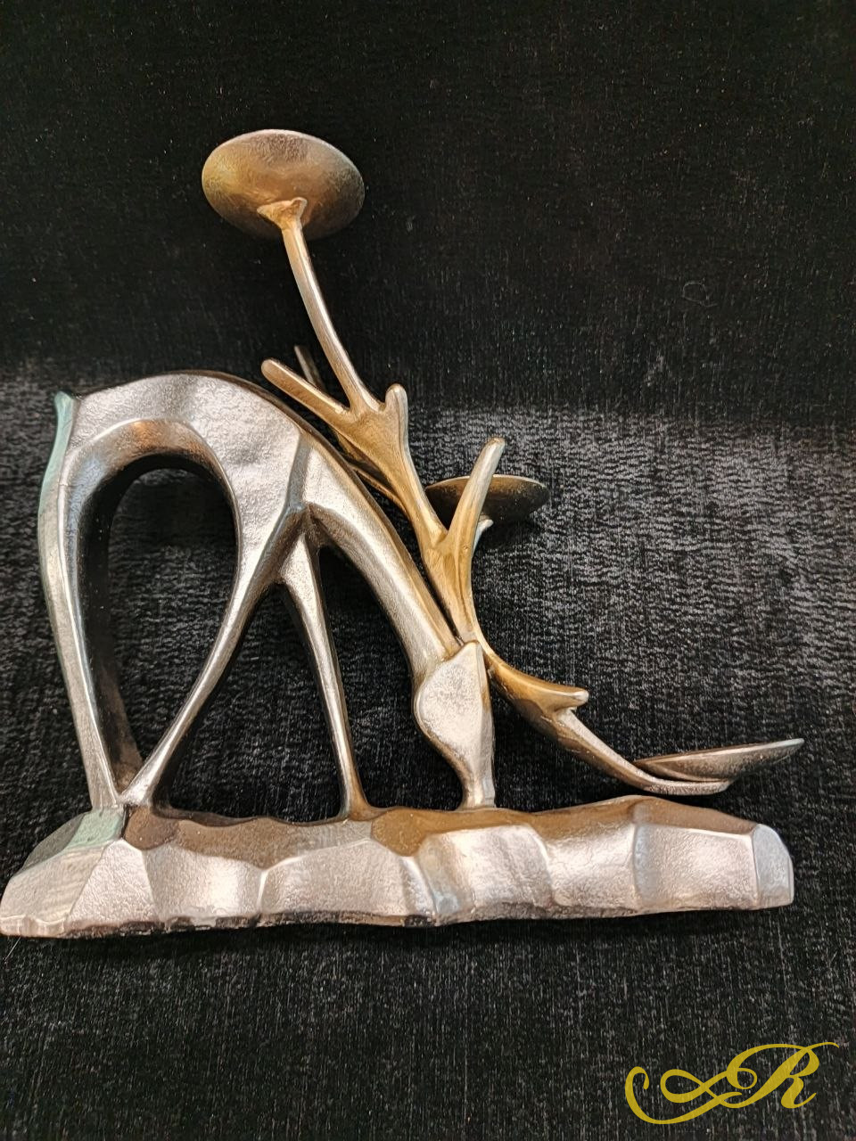  Подсвечник на три свечи "Олень на водопое", металл, литье, СССР, 1970-1990 гг.