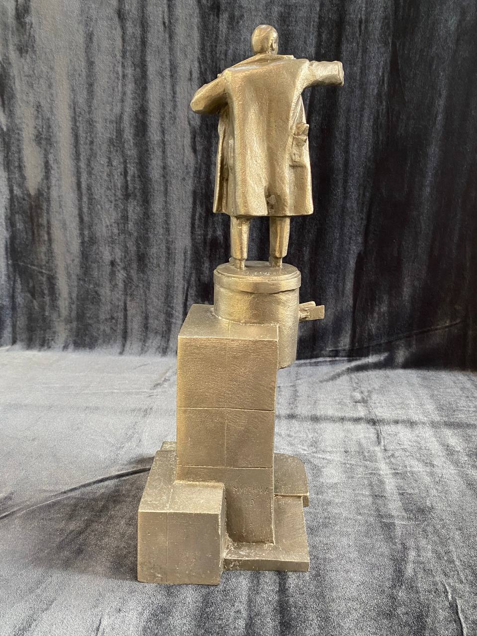 Скульптура "Ленин на броневике" из силумина, Мурзин 1980г