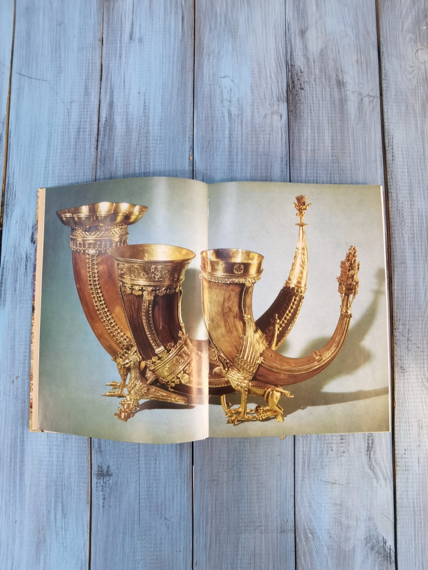 Книга на немецком Staatliche Kunstsammlungen Dresden