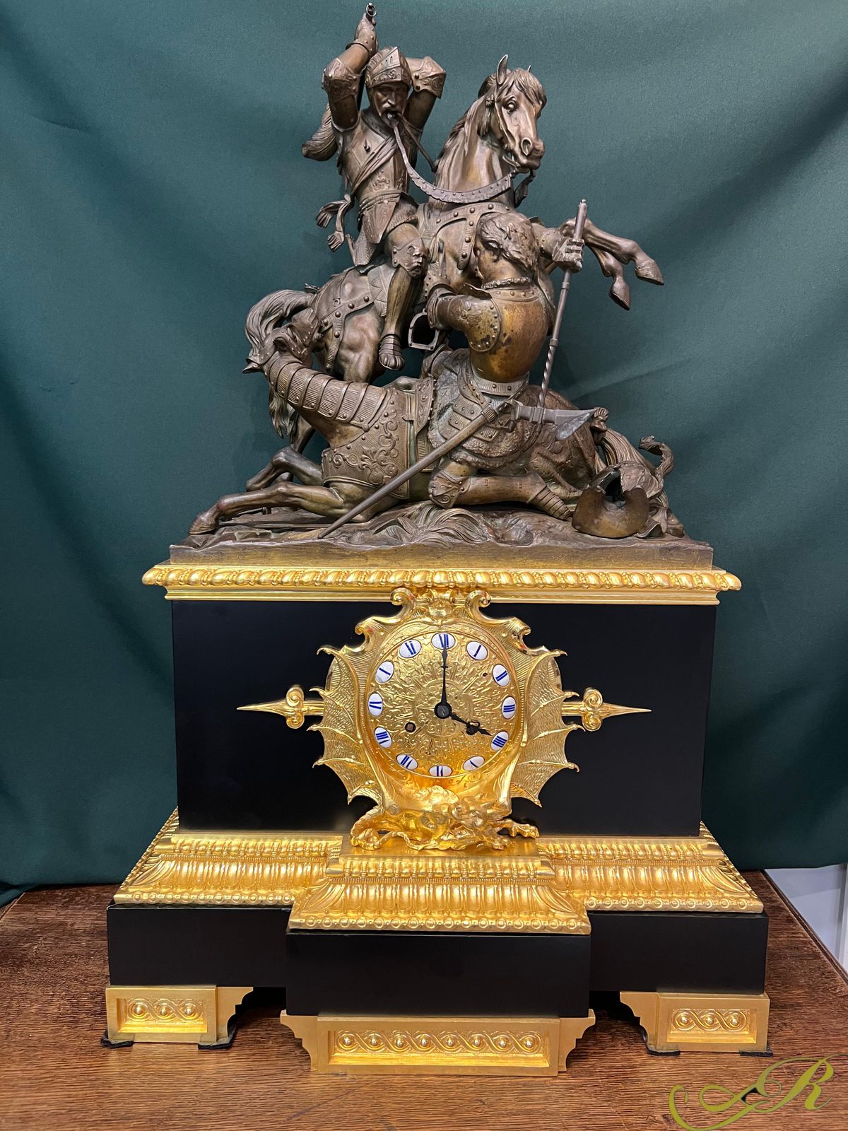 Парадные каминные часы  фирмы Deniere Paris XIX в.