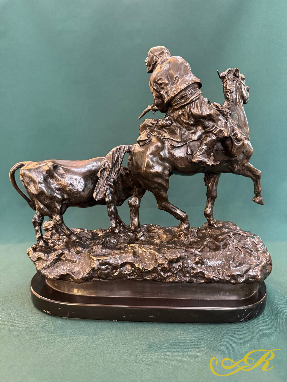 Скульптура  Скотокрад, Охотник и корова, начало ХХ в.,Василий Грачёв 