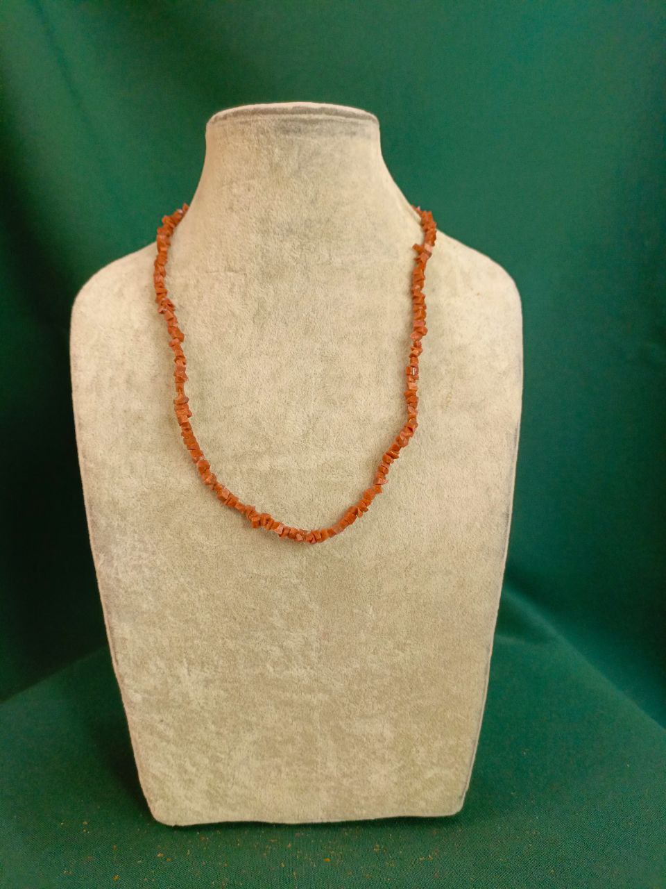 Бусы авантюрин, длина 18 см, вес 13 гр.