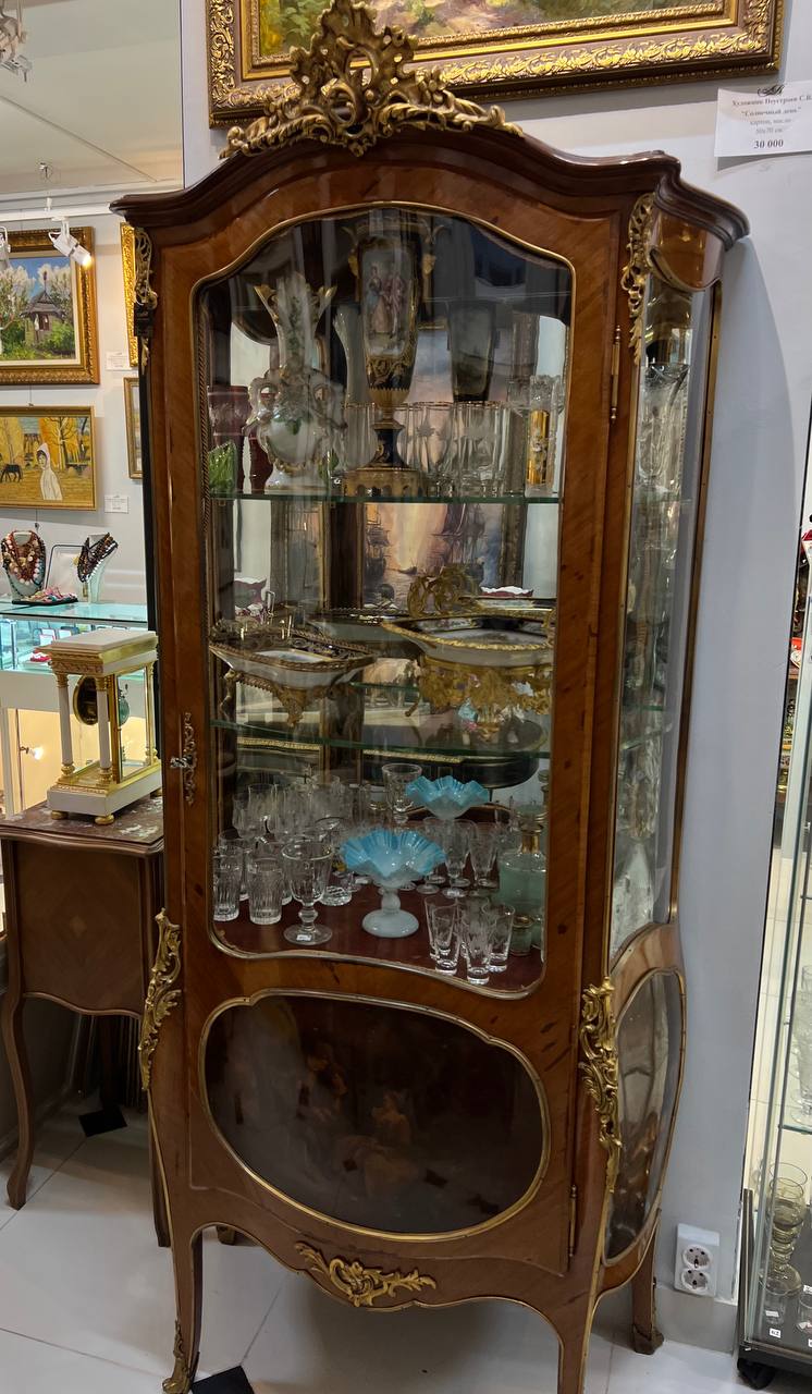 Витрина XIХ век, Франция