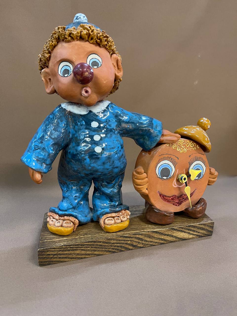 Детские часы, авторская работа, майолика.