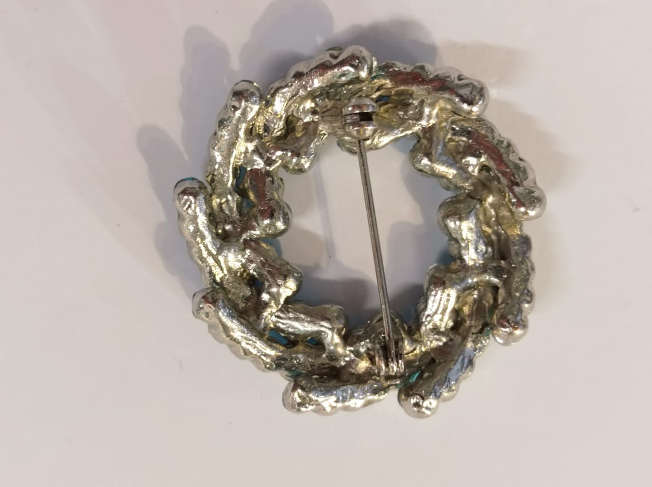 Брошь медная, сплав, голубое ювелирное стекло