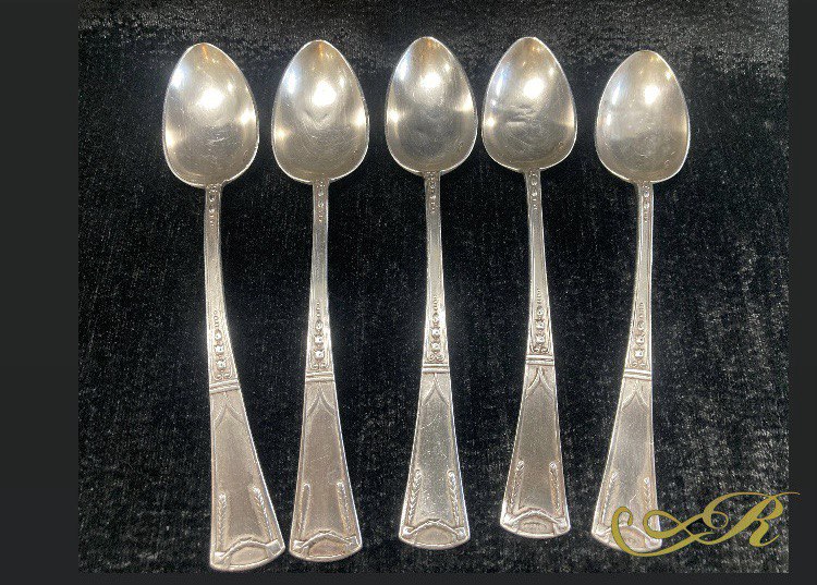 Ложки 5 шт. серебро 84 пр. 130 гр.