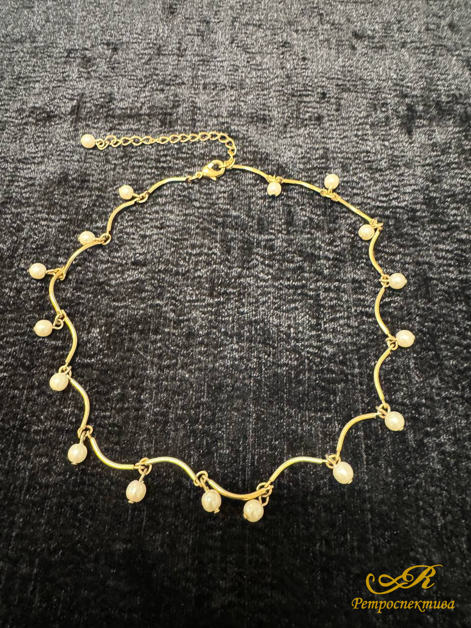 Чокер, латунь, позолота,жемчуг.