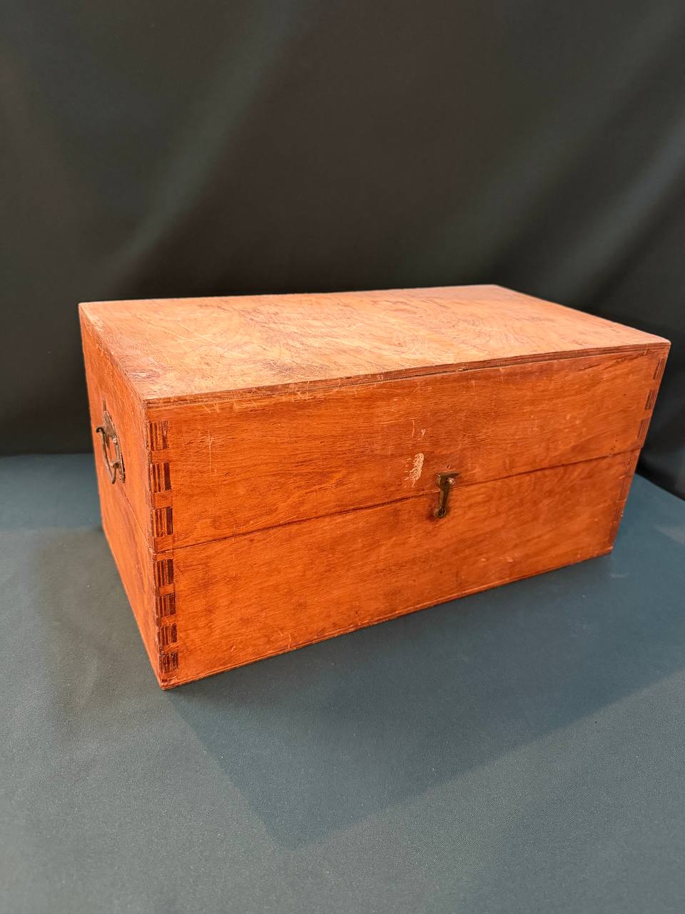 Старинные маленькие Весы FORGE 1/2 KILOG. 