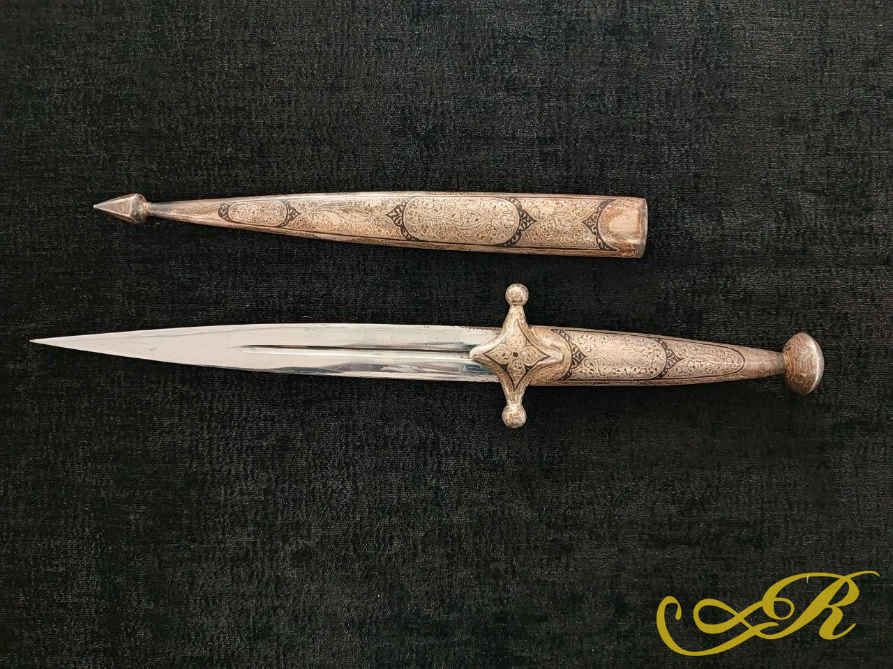  Кинжал (875 пр) г.СССР.Производство Дагестан г. Кубачи. 33,5 см. Клинок 31 см. 144 гр