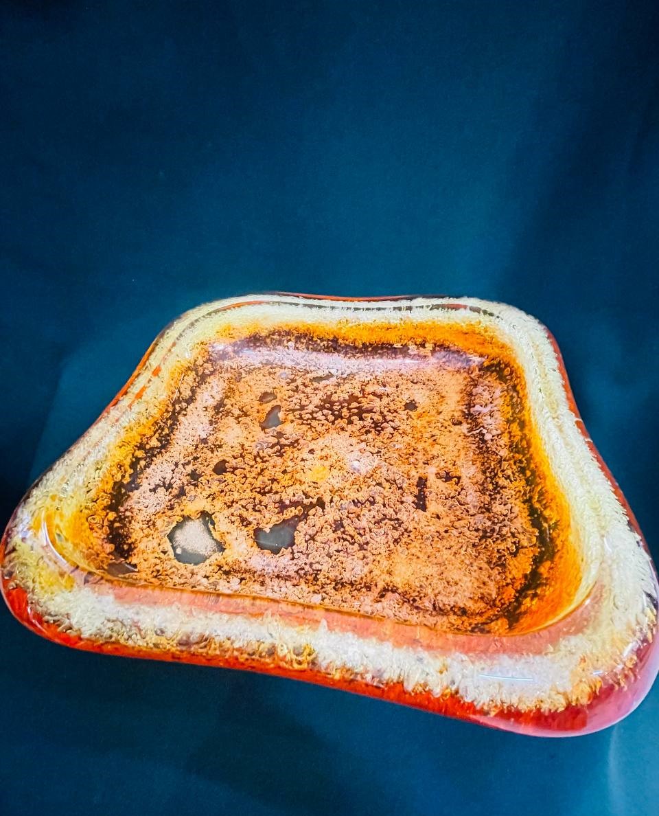 Ваза оранжевая пластиковая. СССР 50 - е г.