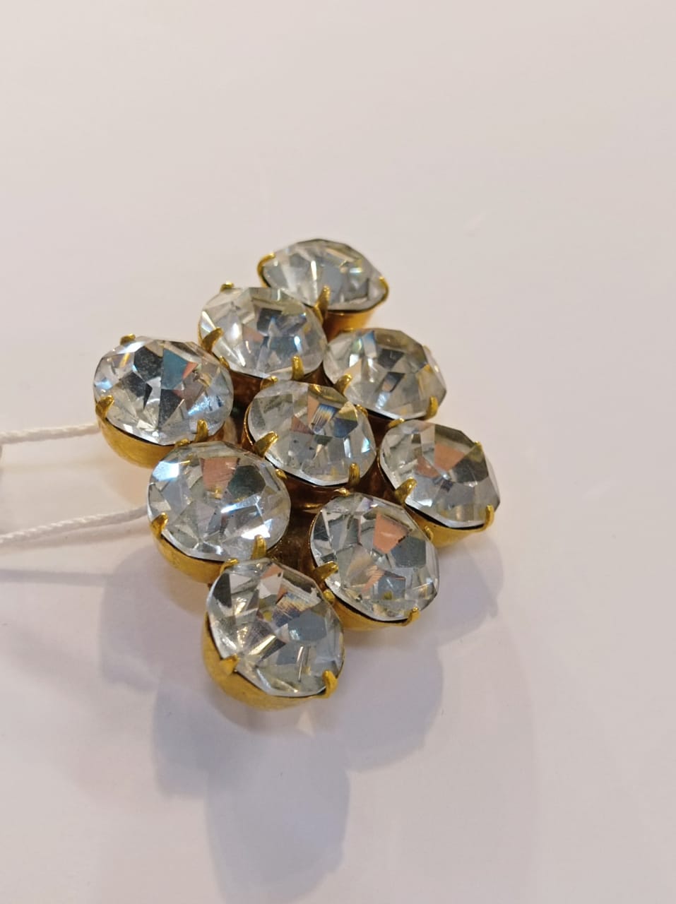 Брошь чешская с белыми камнями, латунь, XX век