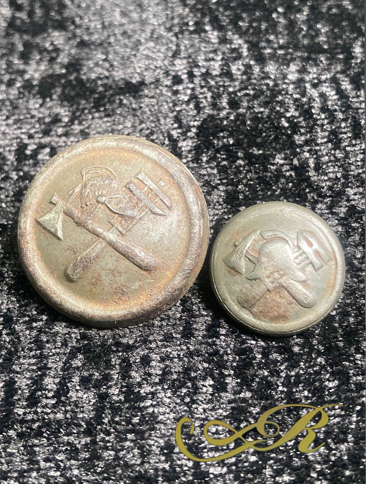 Пуговицы пожарных. 2 шт.