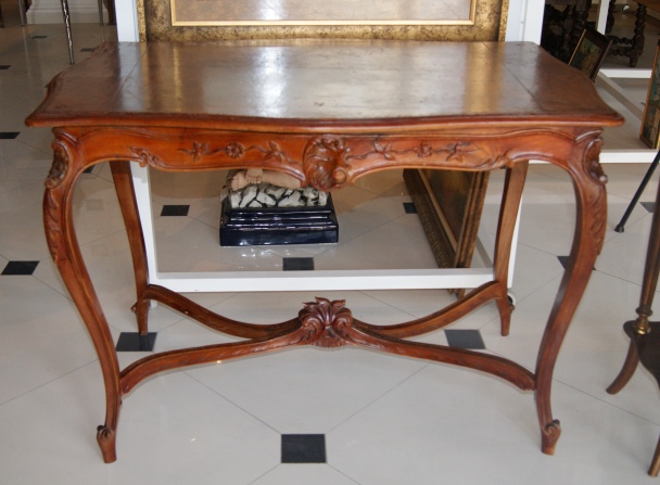 Стол, XIX в. Российская Империя