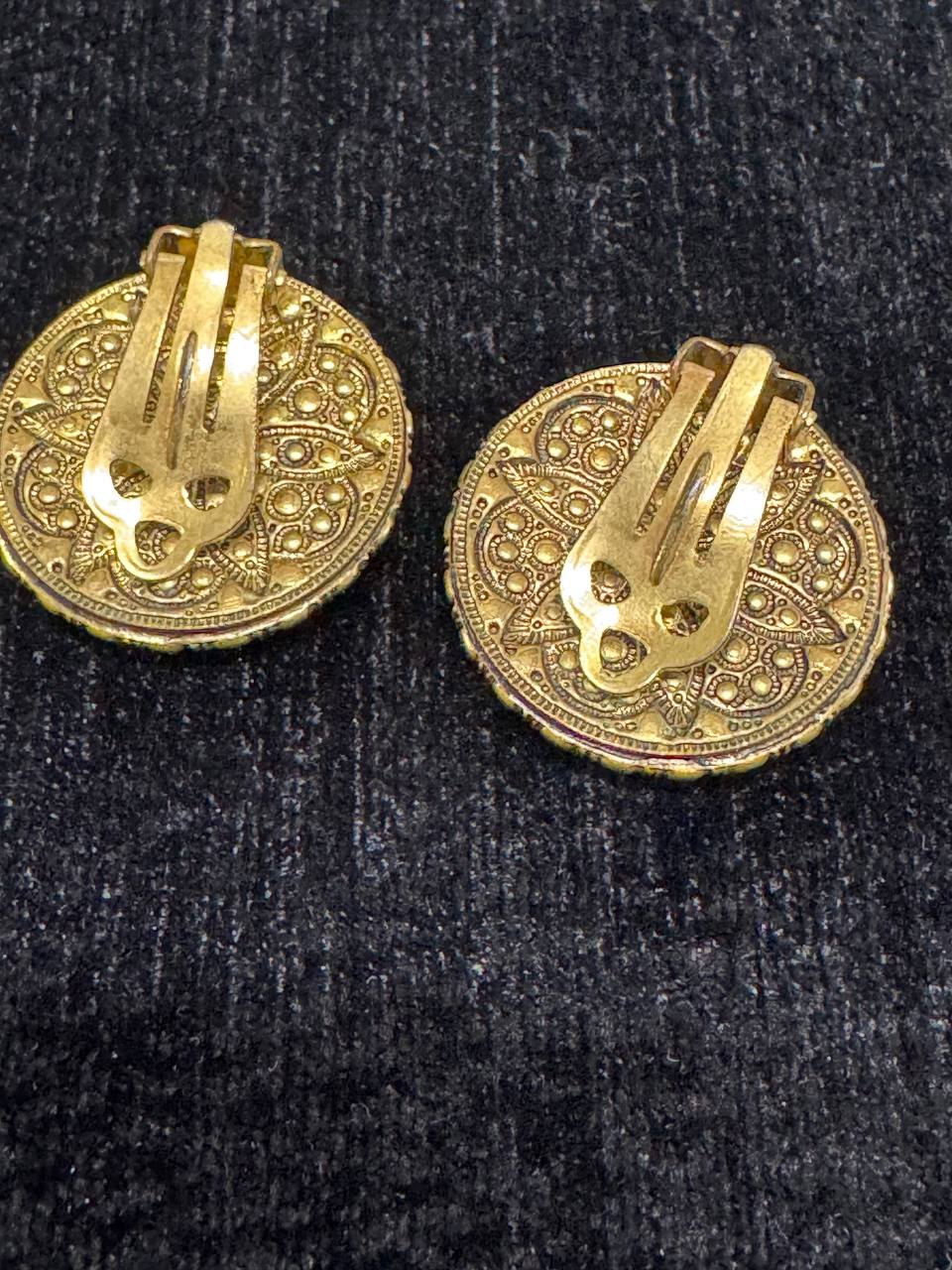 Винтажный Чешский набор колье и клипсы. Фарфор, медь, жемчуг, эмали,времен СССР