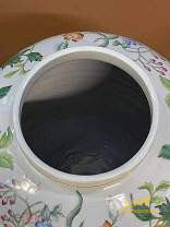 Фарфоровая Китайская напольная ваза. Материал:фарфор,деколь,высота 40 см