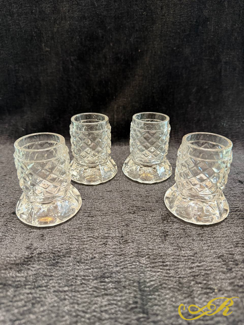  Ликёрный набор на 4 персоны. СССР. Размеры 20*20*13 см