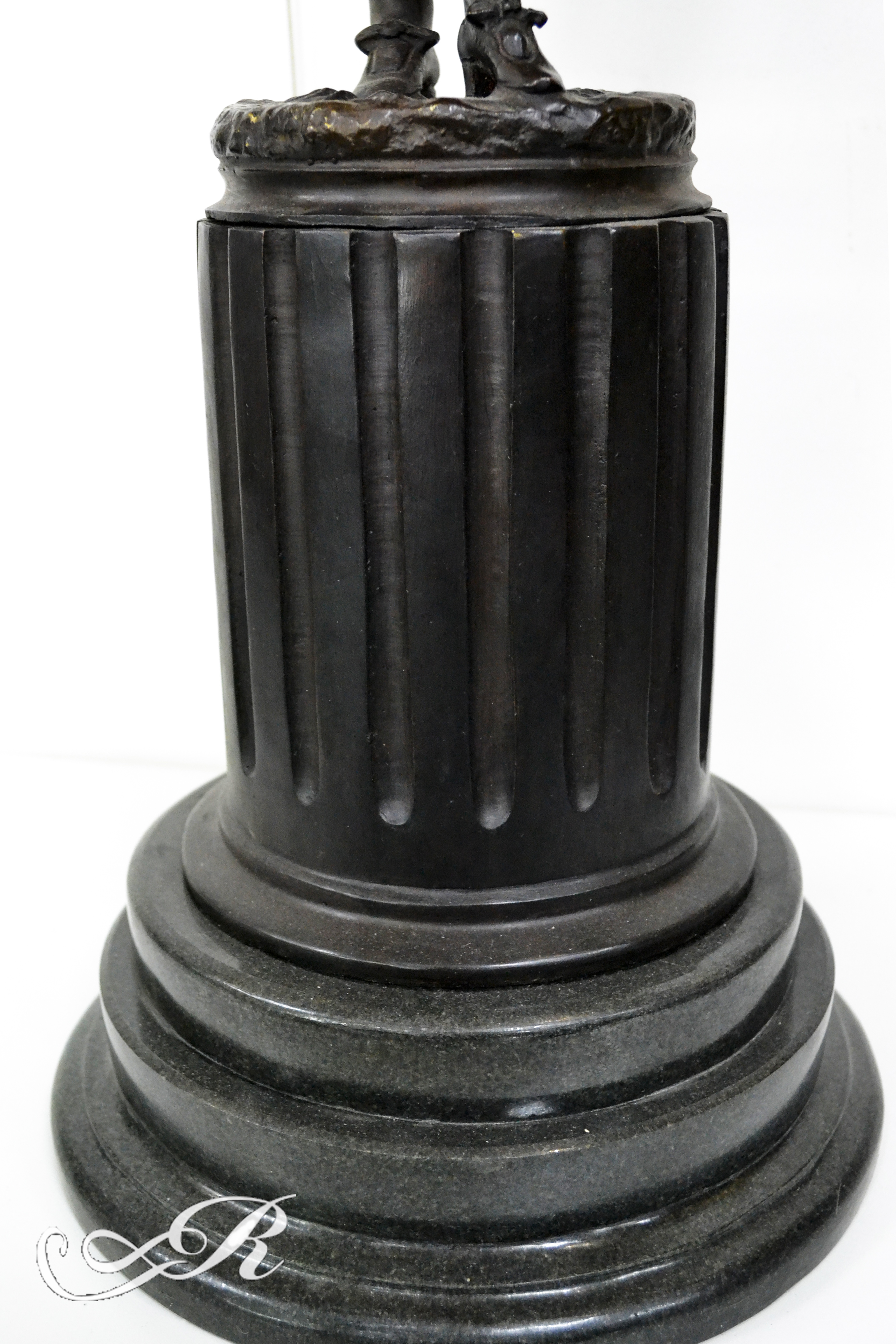 Скульптура «Фрейлина Королевы», Франция, XIX в.