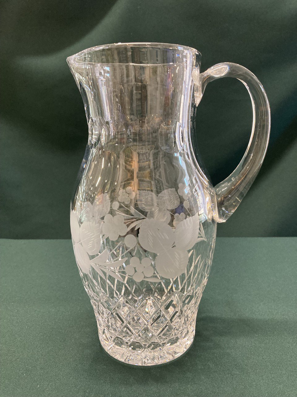 Графин, стекло , гравировка. СССР.