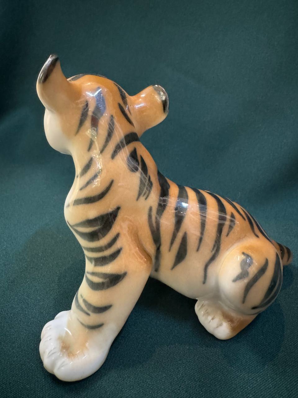 Фарфоровая статуэтка. " Тигренок" ЛФЗ автор Б.Воробьев. СССР 1960 -е г.г.