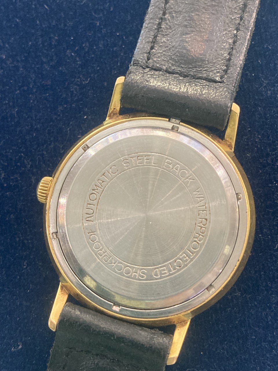 Часы наручные POLJOT DE LUXE. Сталь , позолота AU 20 , автоматические, противоударные , водонепроницаемые. 29 камней. Экспортный вариант. СССР.