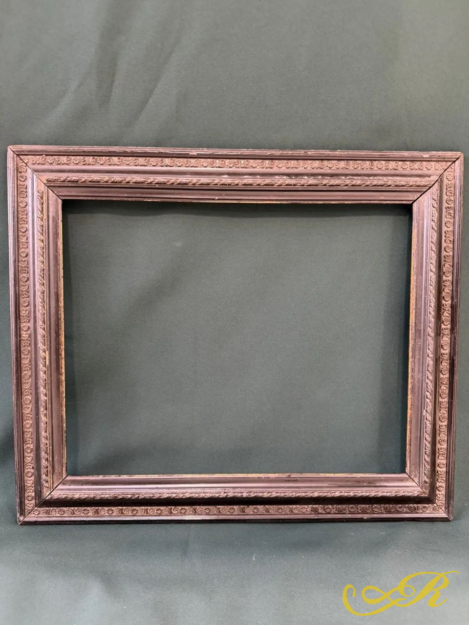 Рама.  Дерево XIX- начало XX в. Размер рамы 50*42. Размер под картину 40*32,5 см. 