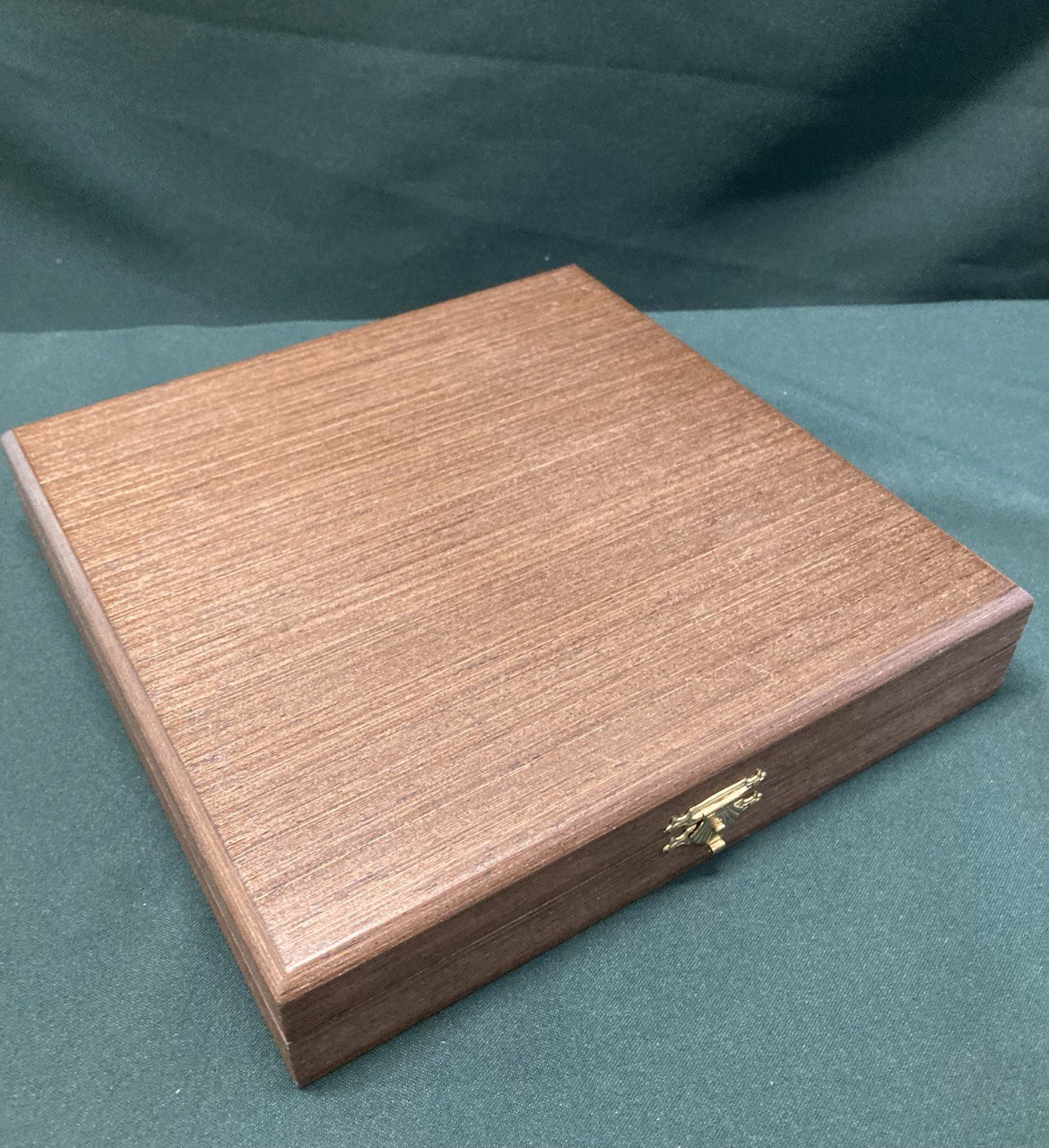 Тарелка «Татнефть « Златоуст,латунь,золочение.