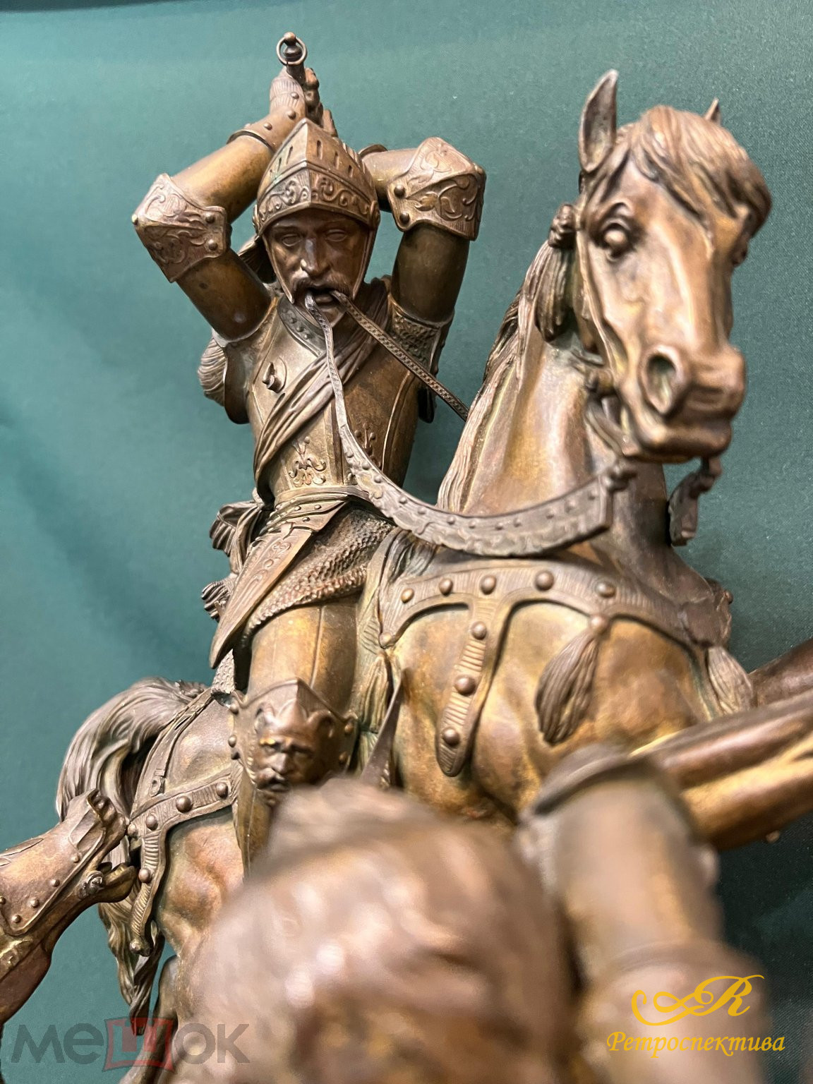 Парадные каминные часы фирмы Deniere Paris XIX век.