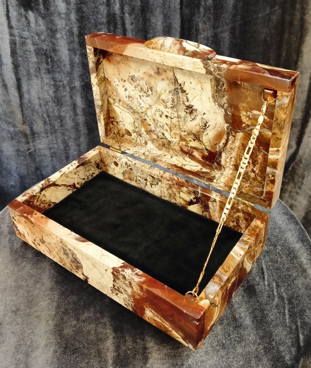 Шкатулка — Ларец большой яшма (ташбулатовская) 7х21.5х14см