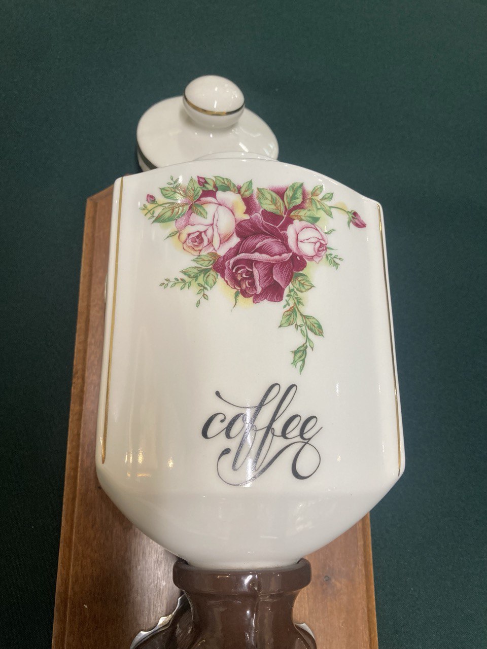 Кофемолка настенная. PORKERT.Европа