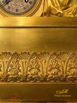 Часы "Девушка с лютней", ампир, Франция, XIX в.