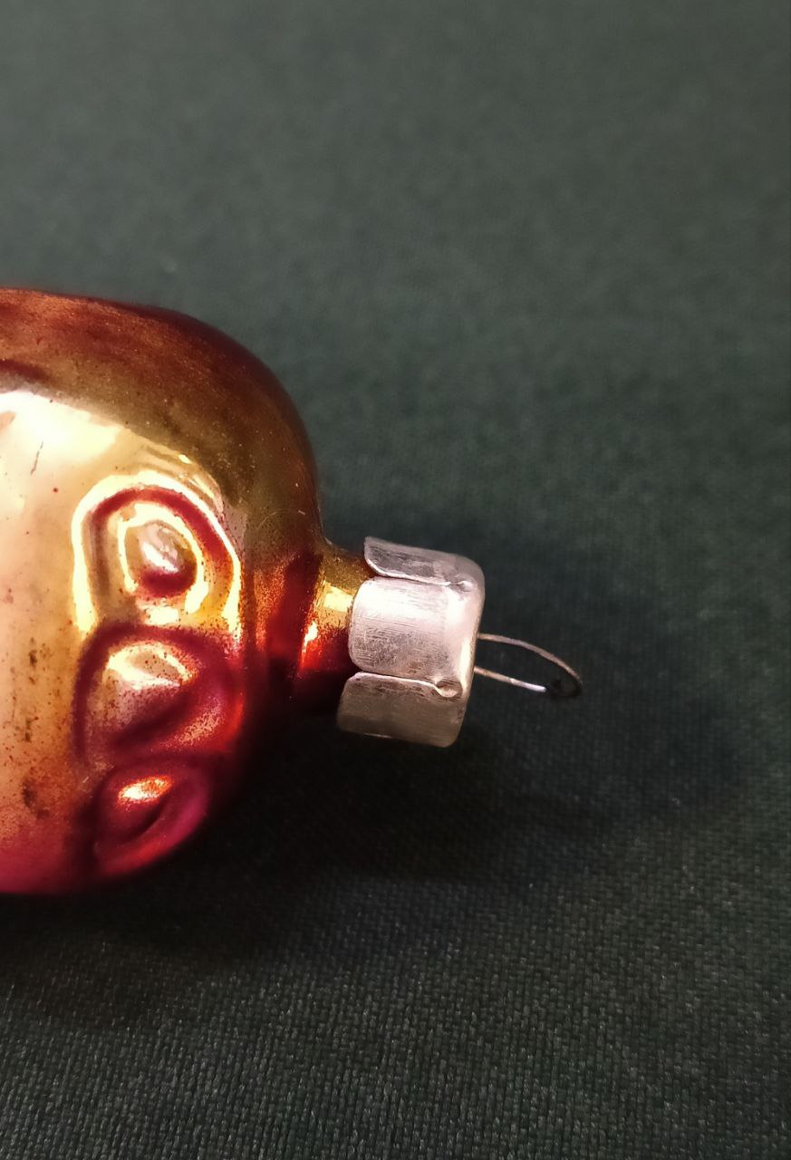 Елочная игрушка «Хоккеист», 9х4,5 см, редкая