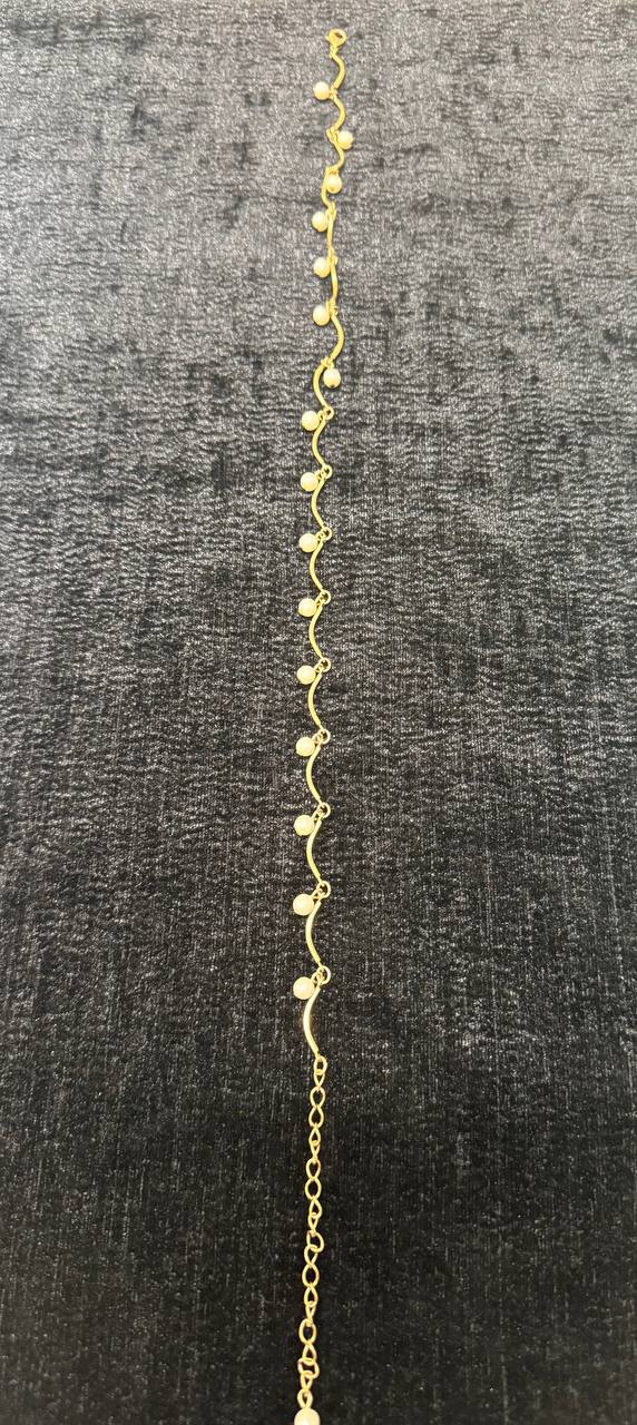 Чокер, латунь, позолота,жемчуг.