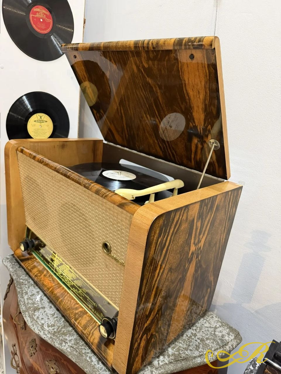  Радиола ВЭФ «Аккорд» (1953–1956 гг.) — реставрация + FM+ Bluetooth