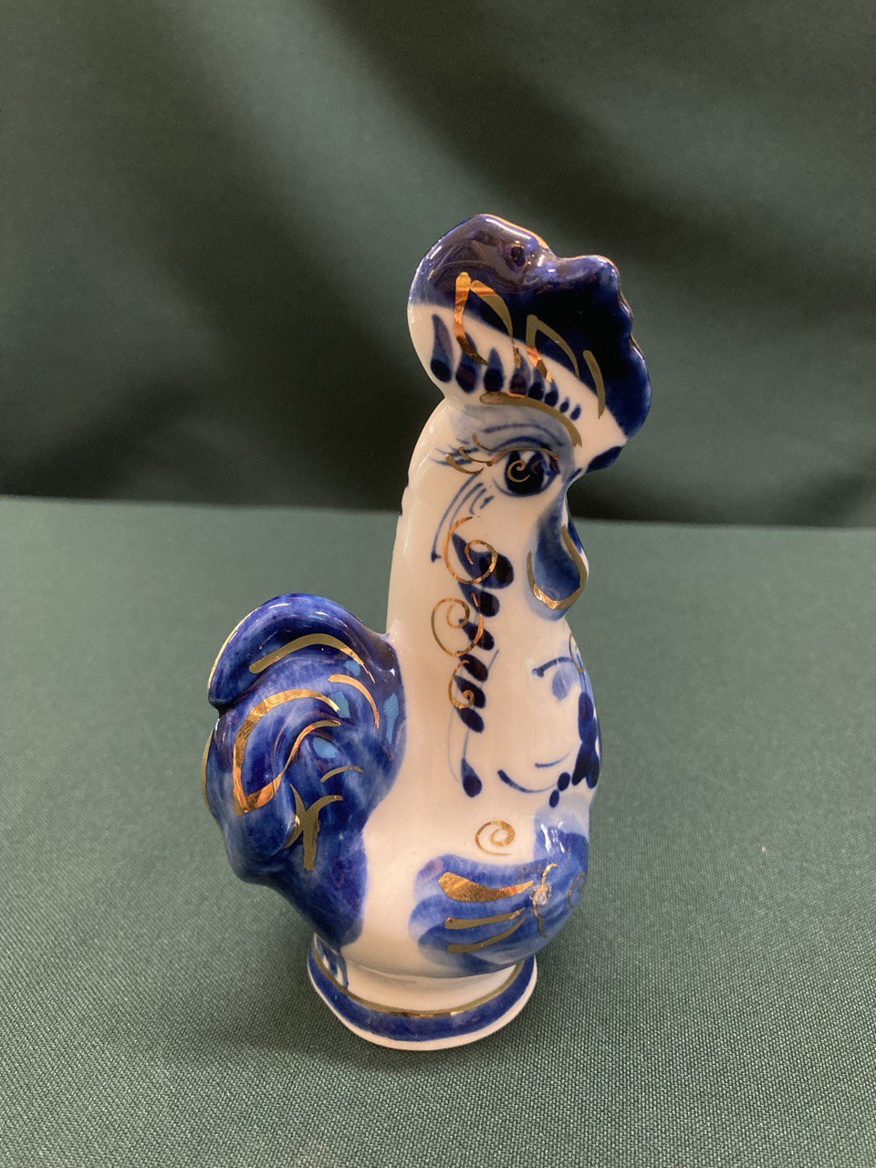 Фарфоровые фигурки " Птицы"