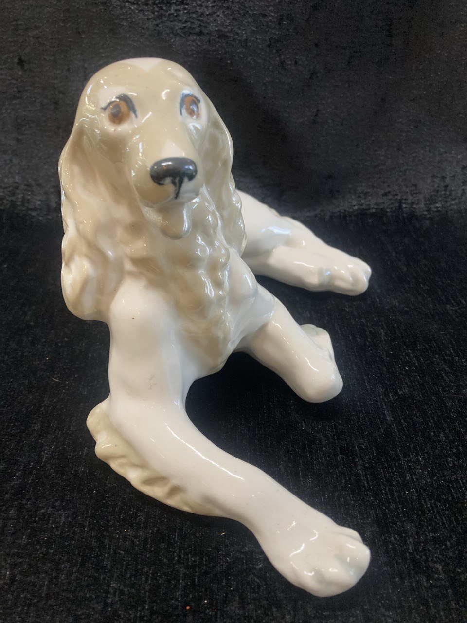Фарфоровая фигурка "Спаниель". СССР