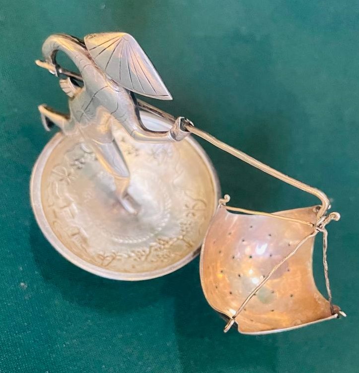 Заварник, Вьетнам, 1951 год, серебро