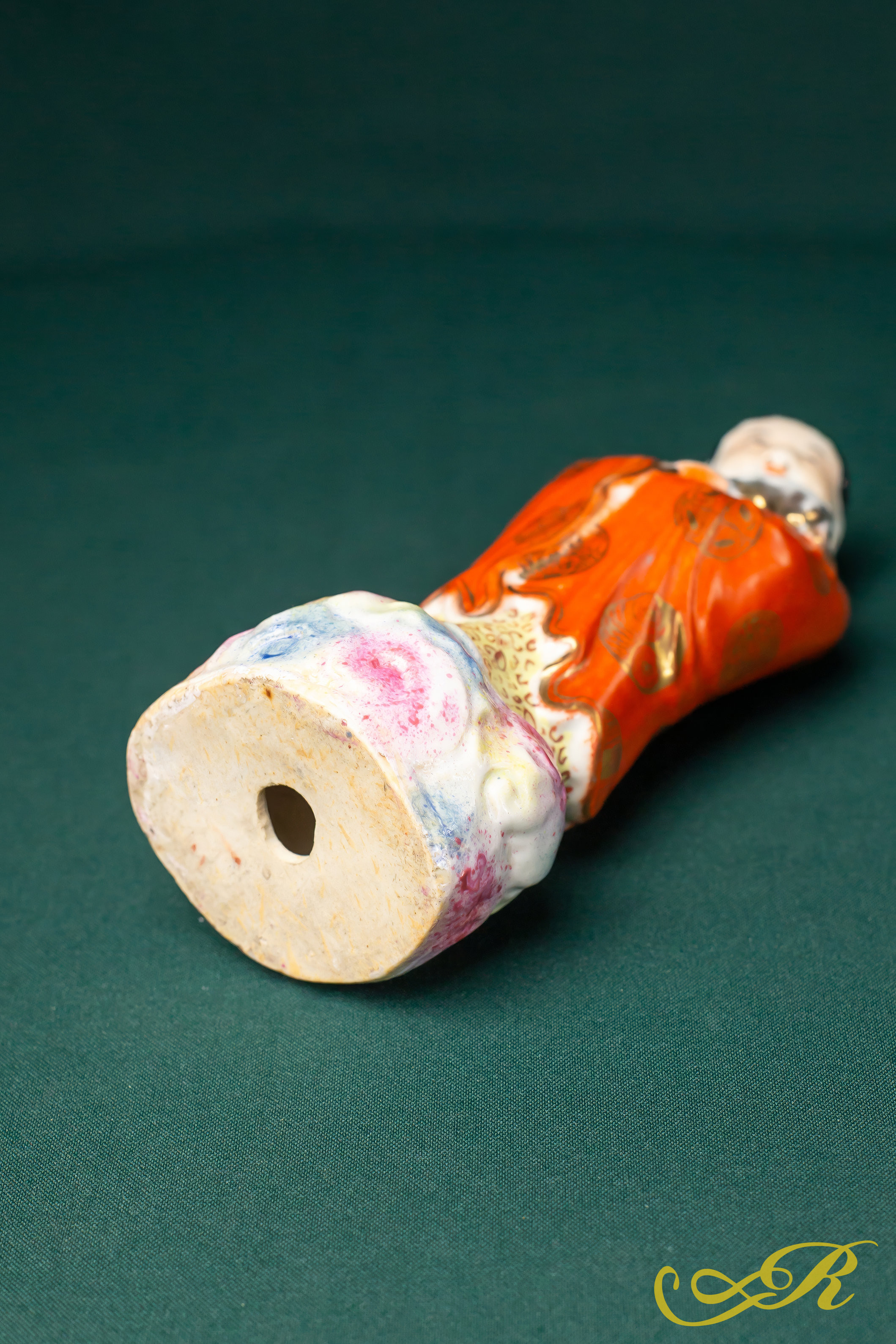 Фарфоровая статуэтка. Китай 1960 г. 