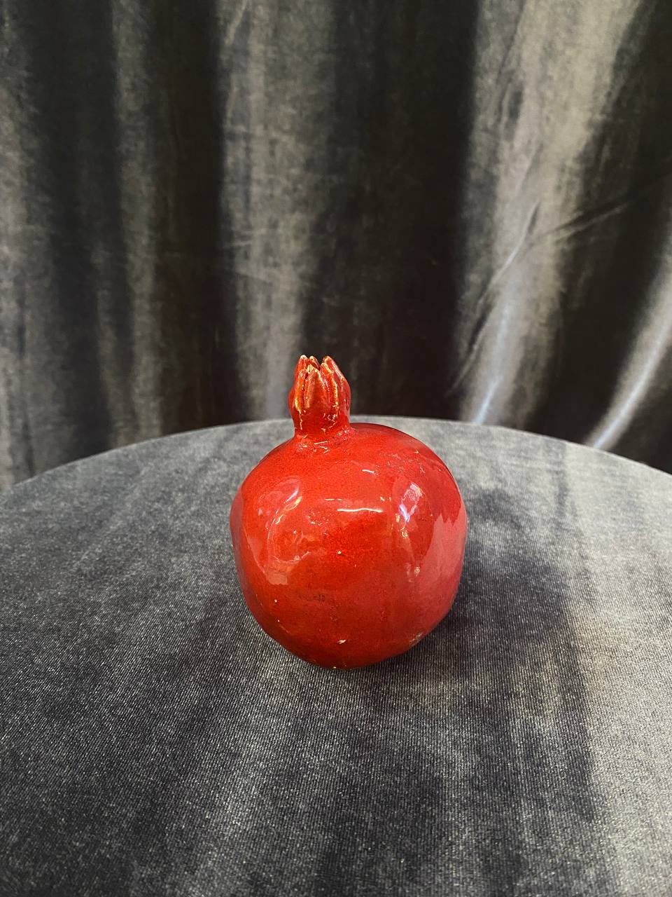 Фарфоровая фигурка «гранат»