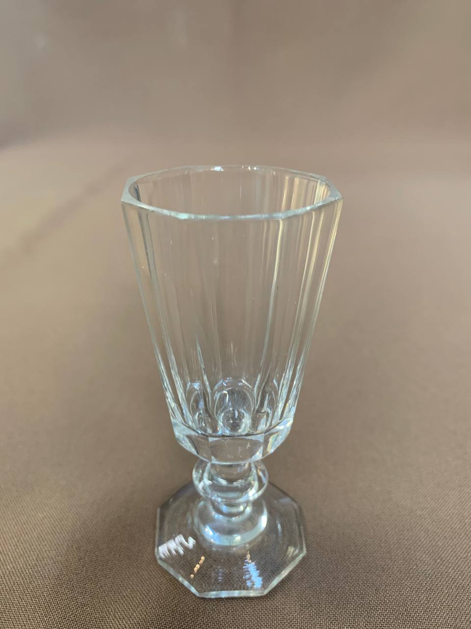 153  Рюмка Лафитник 8 граний,высота 9.5см объем 30мл