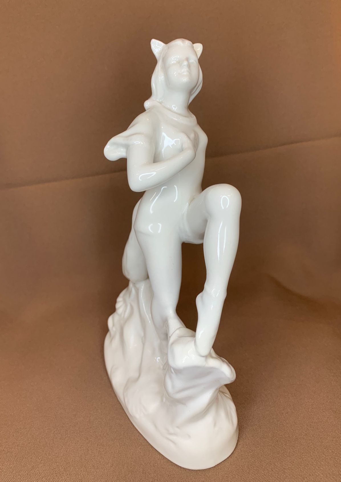 Фарфоровая статуэтка "Балерина кошка" Вербилки,Дфз