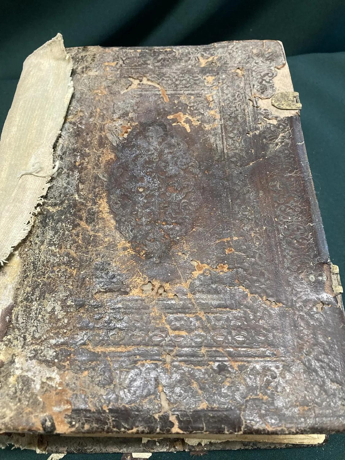 Книга - церковная , старинная. " Псалтырь" Москва. XVIII - XIX в.в. 