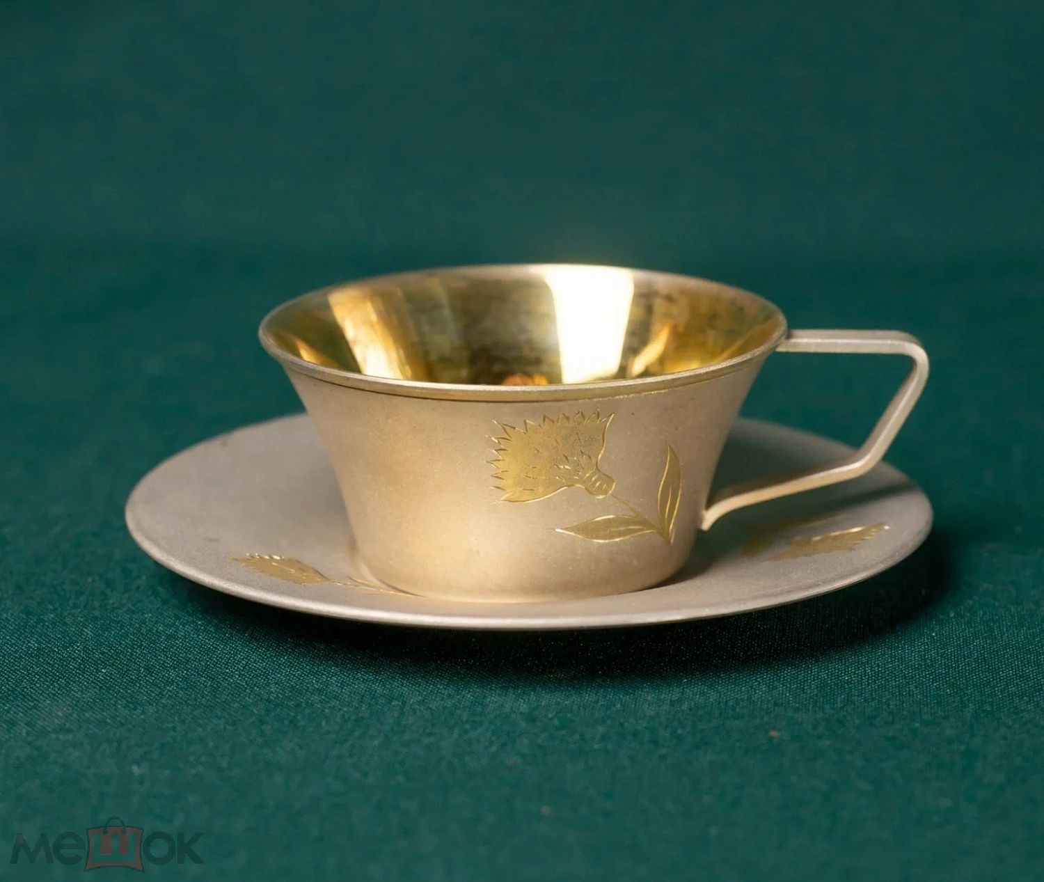 Серебряный кофейный набор. Чашка и  блюдце.