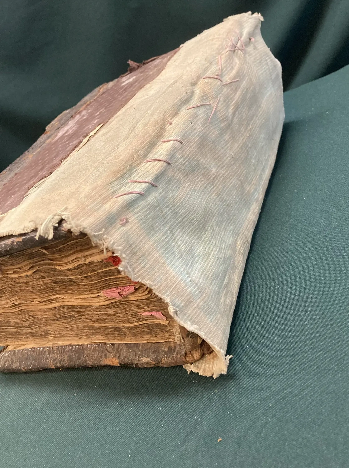 Книга - церковная , старинная. " Псалтырь" Москва. XVIII - XIX в.в. 