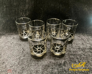 Стеклянные рюмки с толстым дном. 6 шт.СССР.